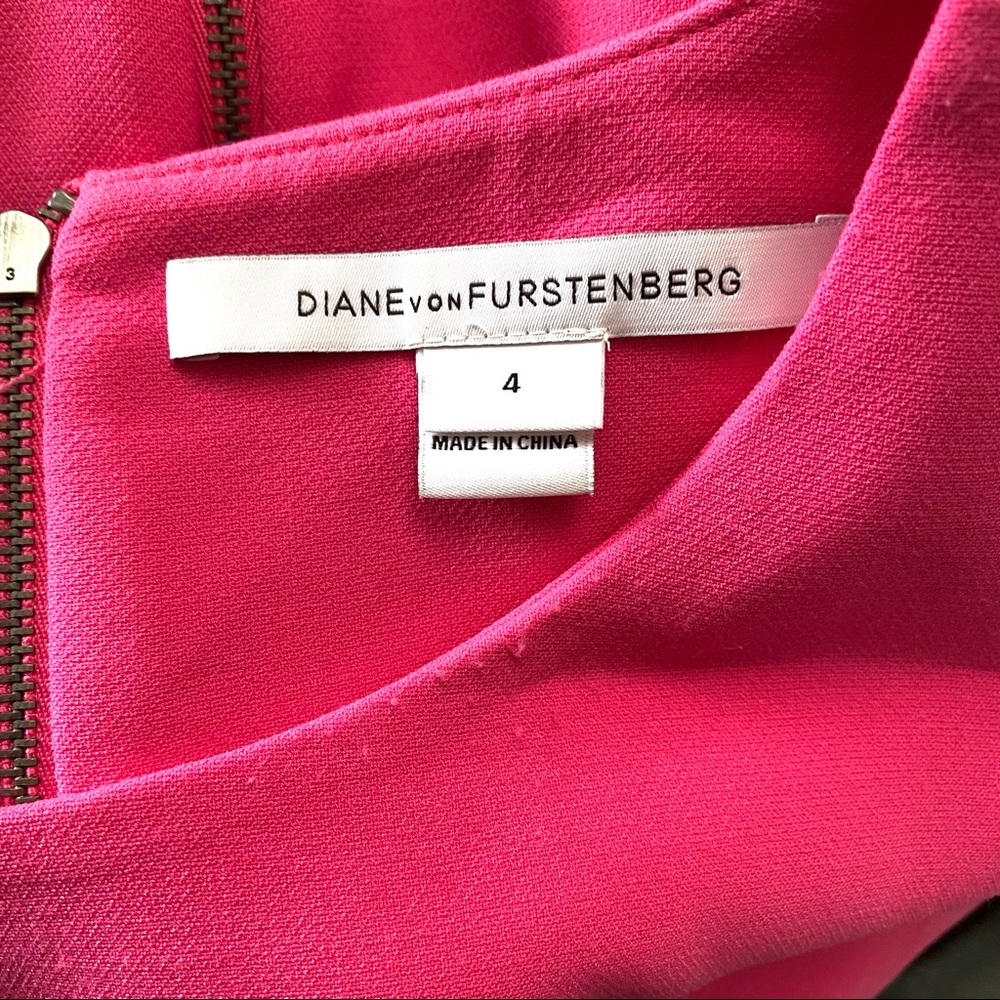Diane Von Furstenberg “Carrie” Pink Shift Dress - Picture 9 of 10